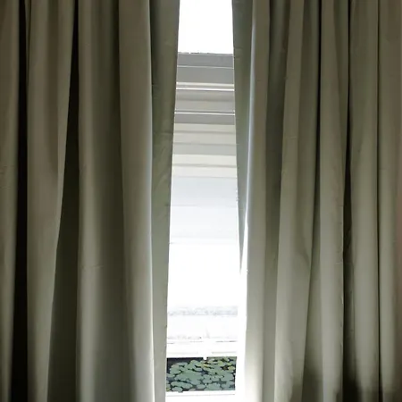 In The Center Of Apartamento Maassluis